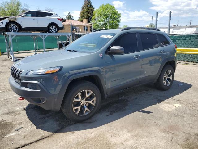  Salvage Jeep Cherokee