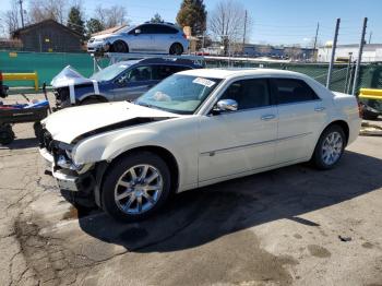  Salvage Chrysler 300