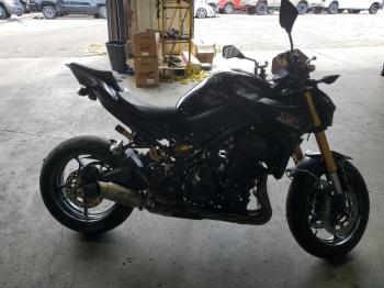  Salvage Kawasaki Zr900 M
