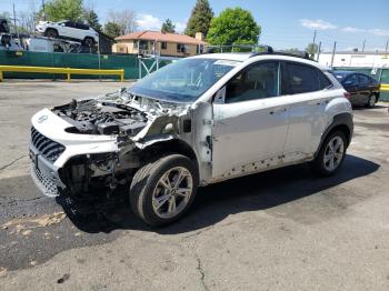  Salvage Hyundai KONA