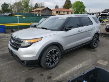  Salvage Ford Explorer
