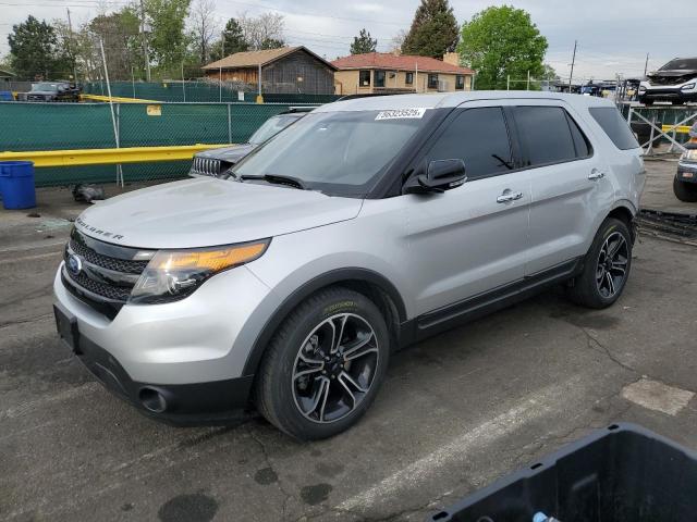  Salvage Ford Explorer