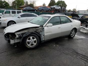  Salvage Lexus Es