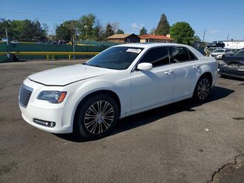  Salvage Chrysler 300