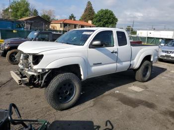  Salvage Toyota Tacoma
