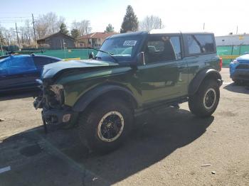  Salvage Ford Bronco