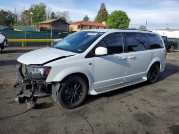  Salvage Dodge Caravan