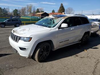  Salvage Jeep Grand Cherokee