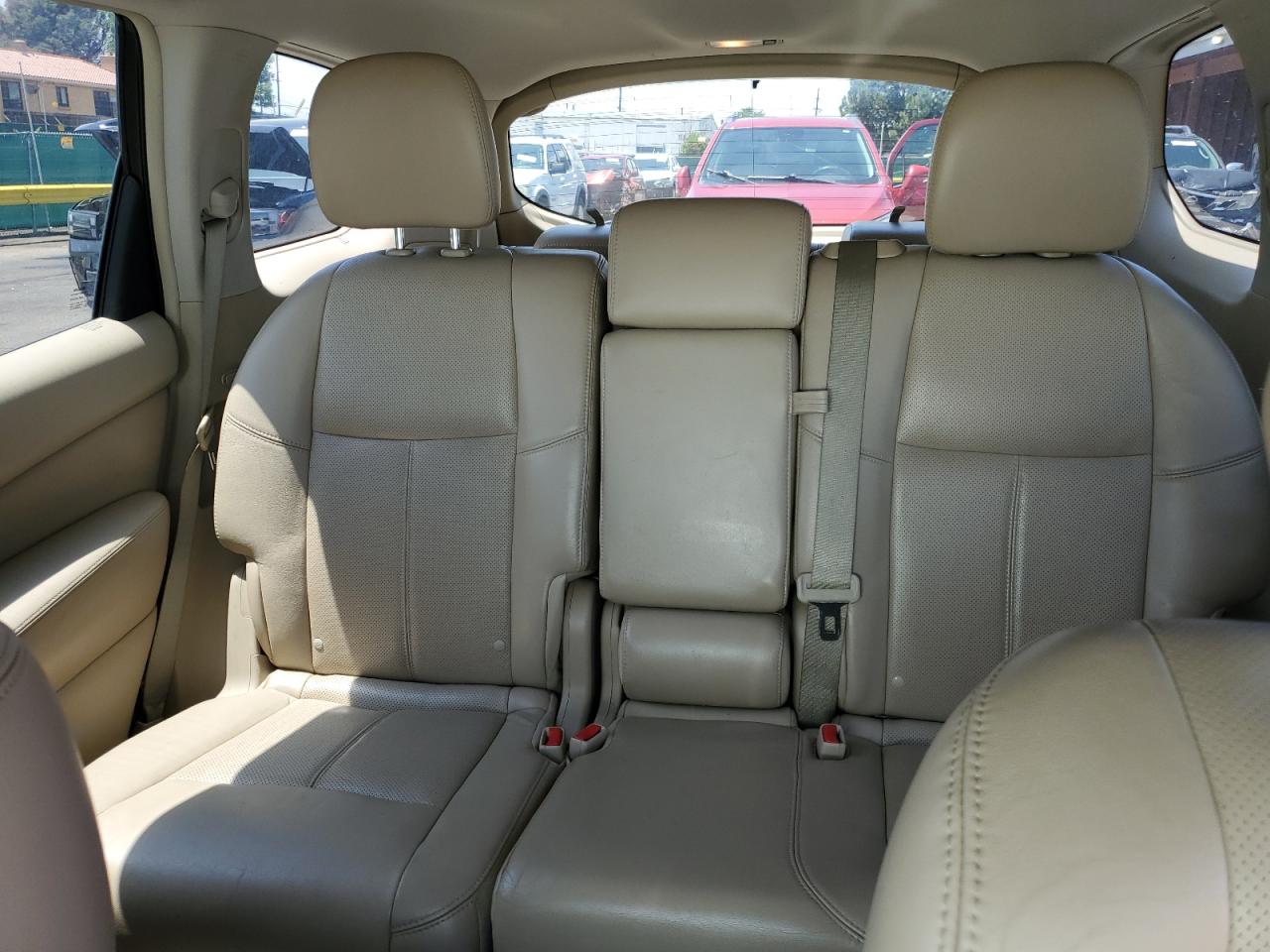 Nissan Pathfinder S Image 5