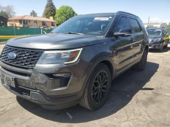 Salvage Ford Explorer