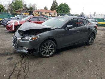  Salvage Mazda 3