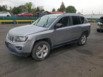  Salvage Jeep Compass