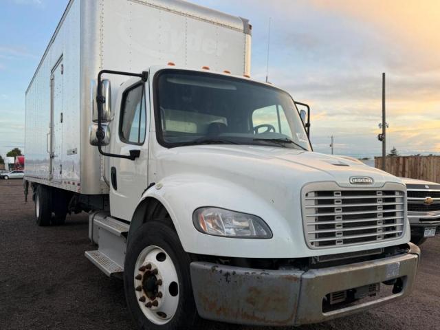  Salvage Freightliner M2 106 Med