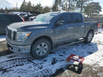  Salvage Nissan Titan