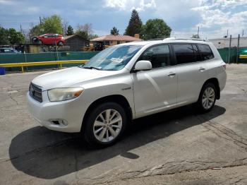  Salvage Toyota Highlander