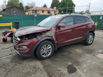  Salvage Hyundai TUCSON