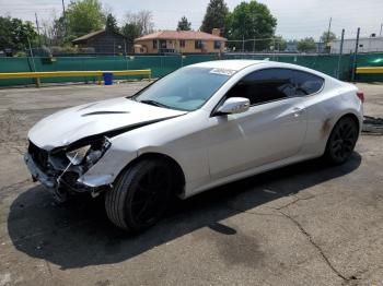 Salvage Hyundai Genesis