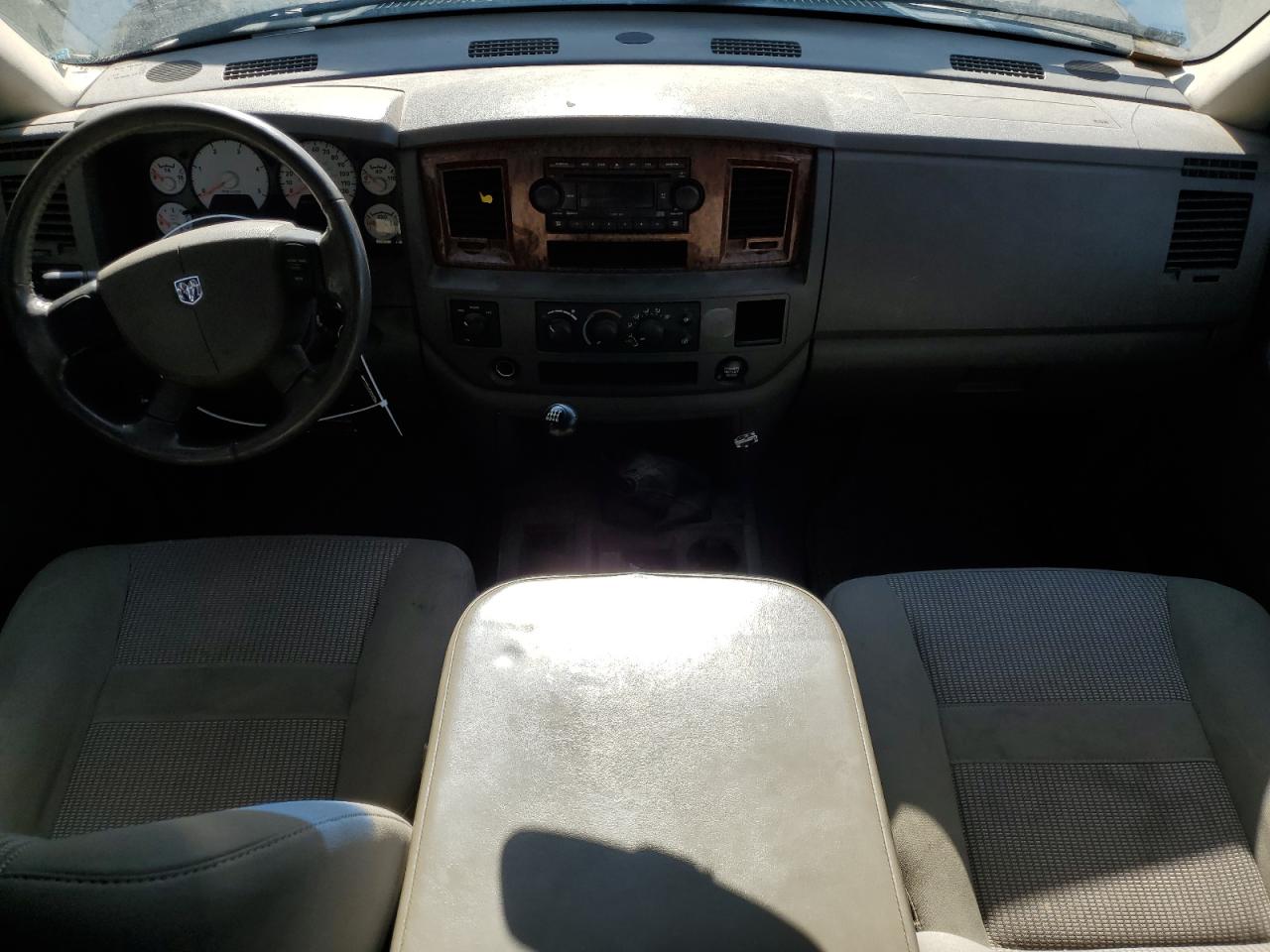 Dodge Ram 3500 Image 5