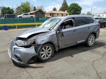  Salvage Mitsubishi Outlander