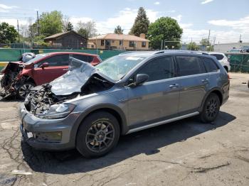  Salvage Volkswagen Golf
