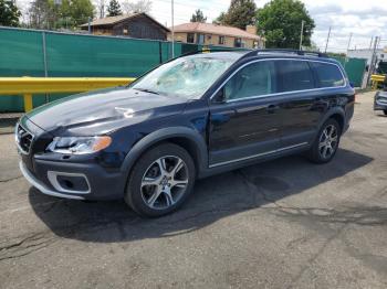  Salvage Volvo XC70