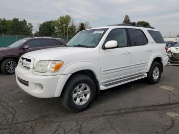  Salvage Toyota Sequoia