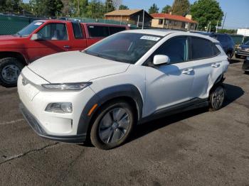  Salvage Hyundai KONA