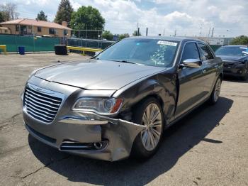  Salvage Chrysler 300
