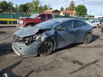  Salvage Toyota Prius