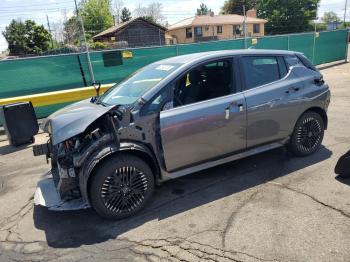  Salvage Nissan LEAF