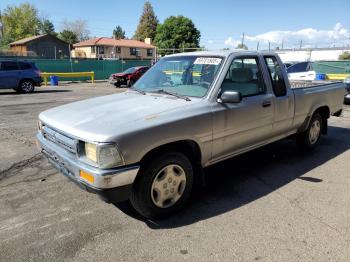  Salvage Toyota Pickup
