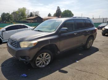  Salvage Toyota Highlander