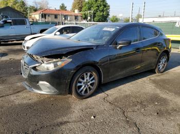  Salvage Mazda 3