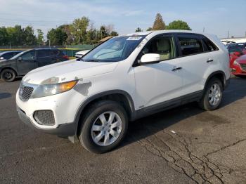  Salvage Kia Sorento