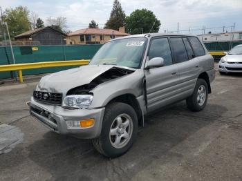  Salvage Toyota RAV4