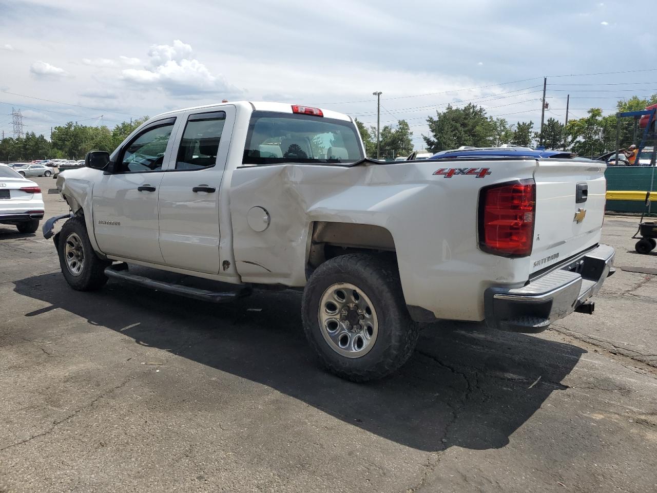 Chevrolet Silverado K1500 Image 12