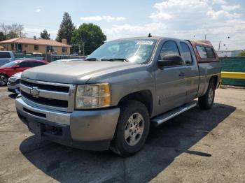  Salvage Chevrolet Silverado C1500 Lt