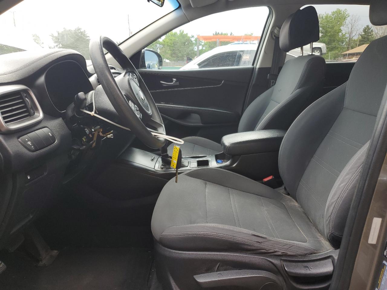 Kia Sorento Lx Image 8