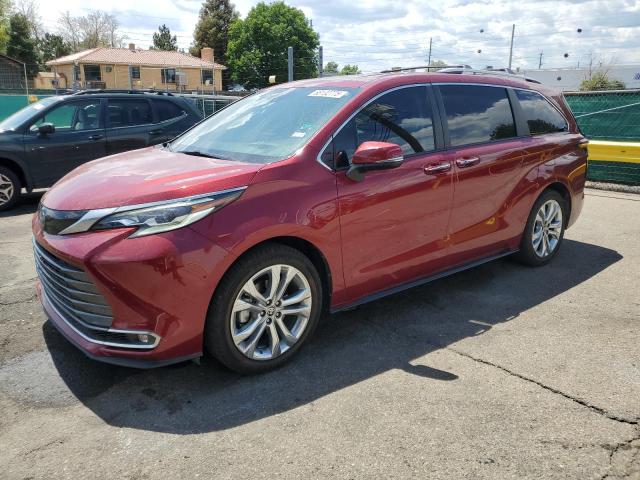  Salvage Toyota Sienna