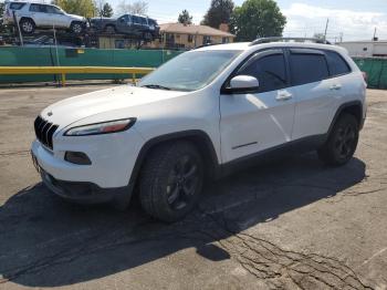  Salvage Jeep Grand Cherokee