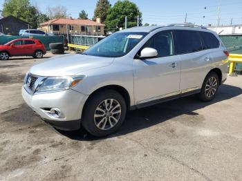  Salvage Nissan Pathfinder