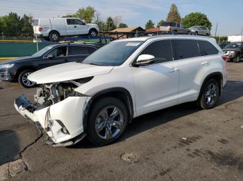  Salvage Toyota Highlander