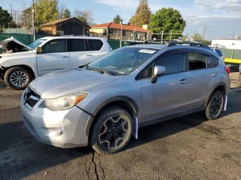  Salvage Subaru Xv