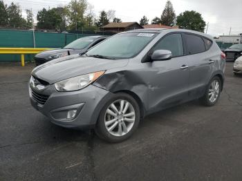  Salvage Hyundai TUCSON