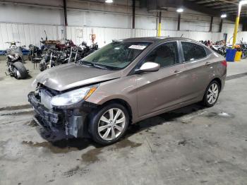  Salvage Hyundai ACCENT