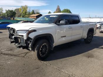  Salvage Toyota Tundra
