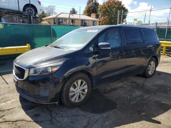  Salvage Kia Sedona