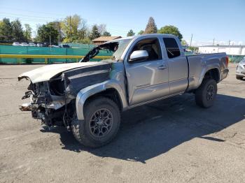 Salvage Toyota Tacoma