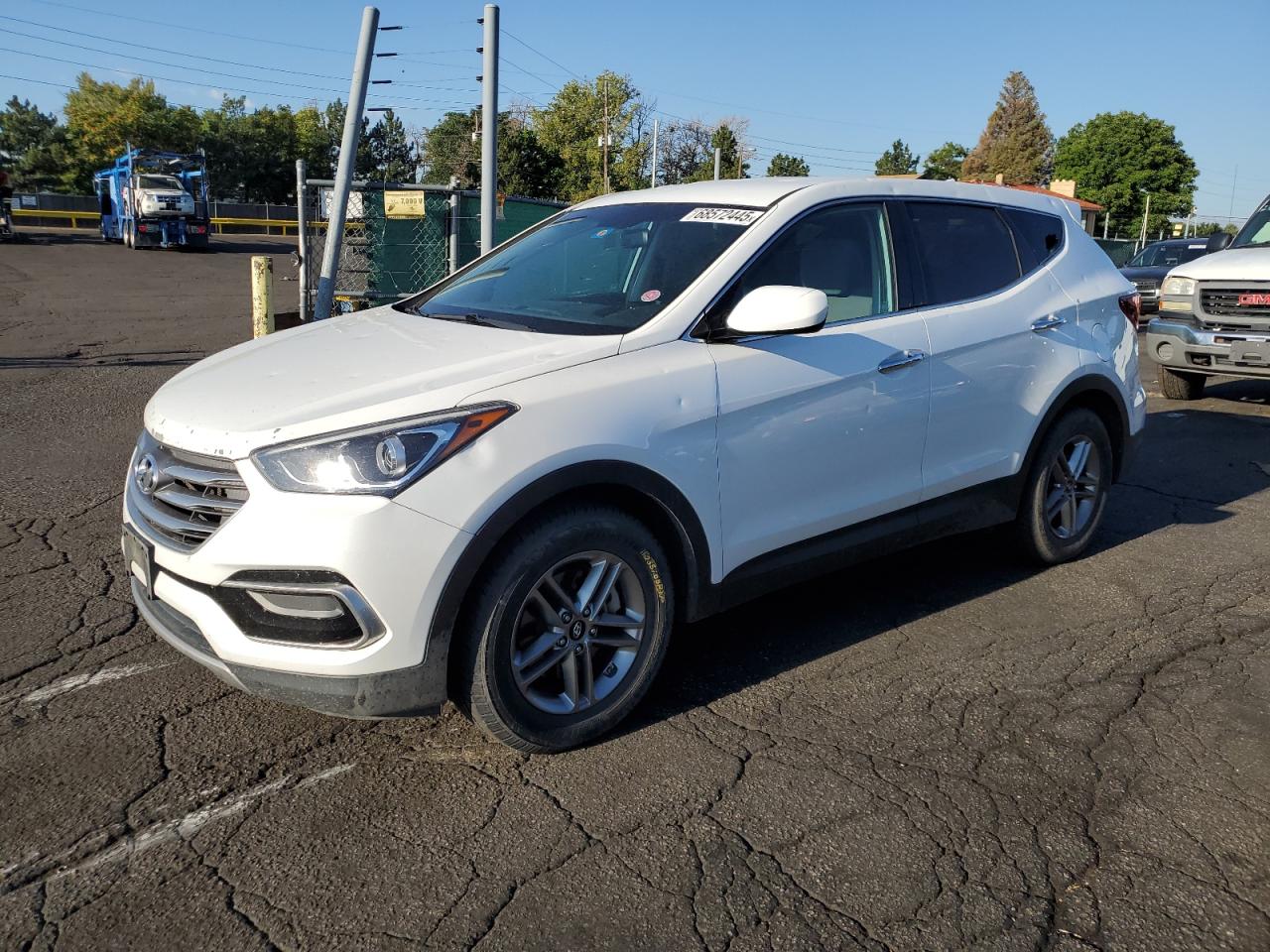 Hyundai SANTA FE Image 1