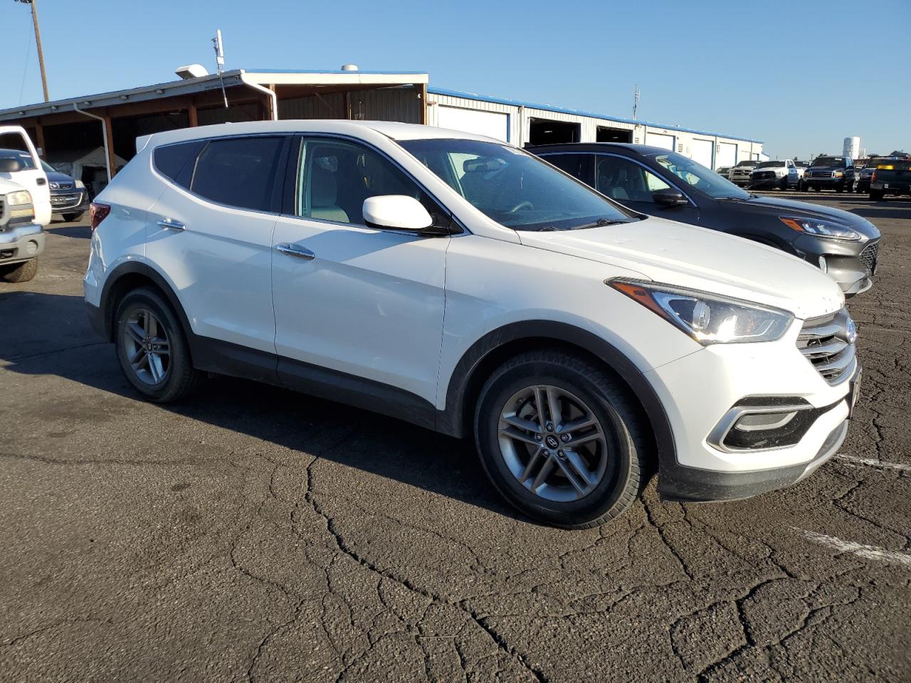 Hyundai SANTA FE Image 3